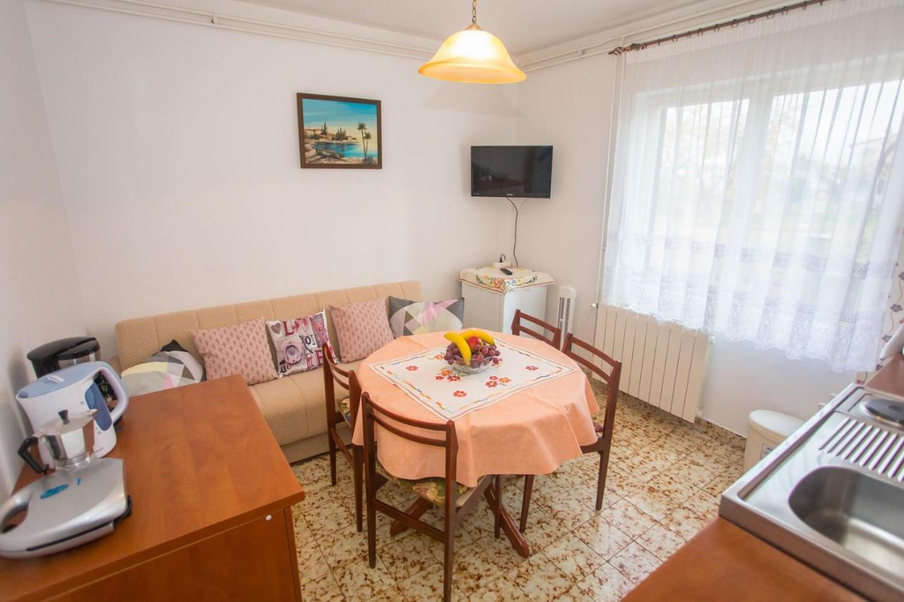 Apartment Complex Nevia Porec Exterior photo