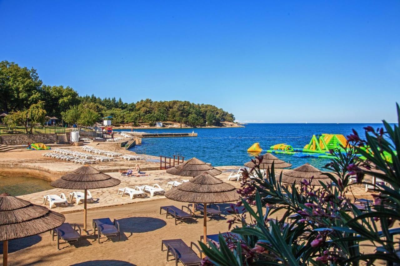 Apartment Complex Nevia Porec Exterior photo